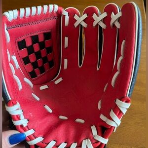 Adidas Little Kids Tee Ball/Baseball Glove, 9.5 inch, Like New